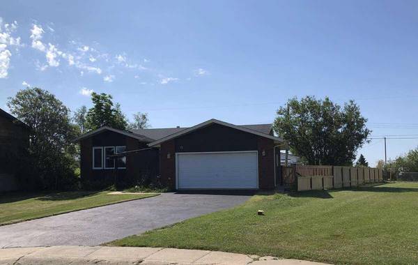 Swan Hills, AB T0G 2C0,15 Hillside CRES