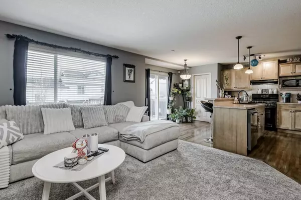 Airdrie, AB T4B 3C2,2196 Luxstone BLVD SW