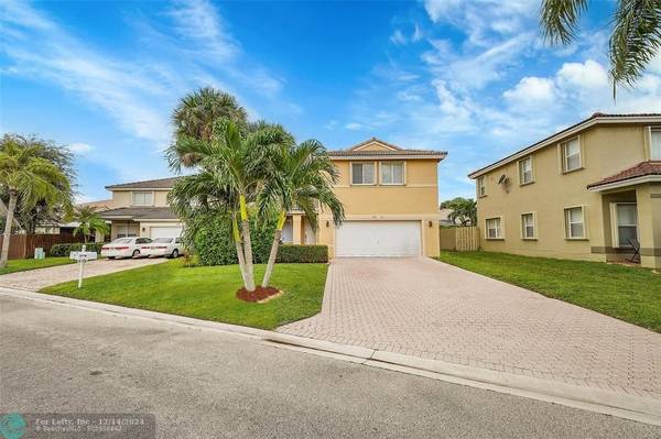 6271 NW 41st Ter, Coconut Creek, FL 33073