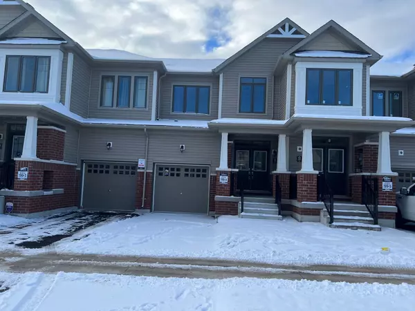 31 Tamworth TER, Barrie, ON L9J 0W5