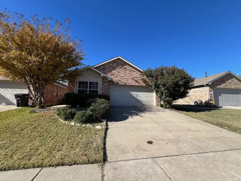 6009 Melanie Drive, Fort Worth, TX 76131