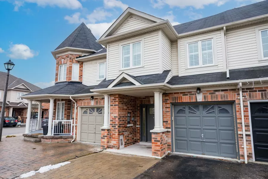 3 Delight WAY, Whitby, ON L1M 0G1