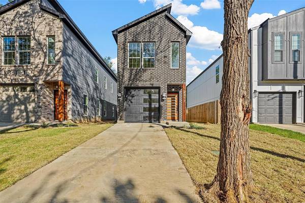 2317 Budd Street,  Dallas,  TX 75215