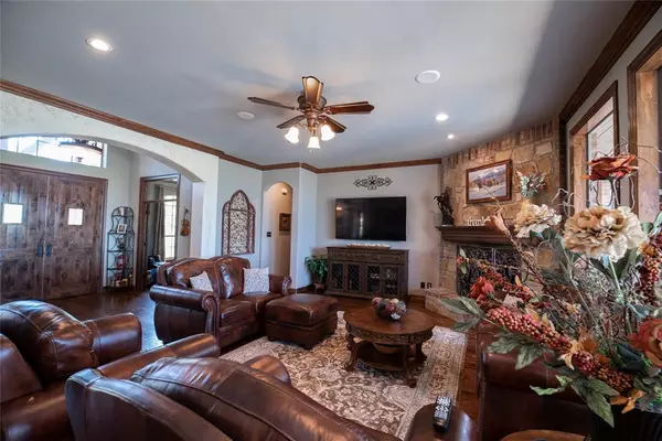 Aledo, TX 76008,120 Canyon Ridge Trail