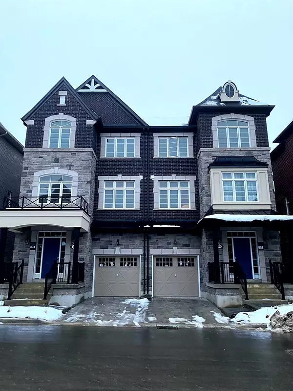 12 Globemaster LN, Richmond Hill, ON L4E 1H3