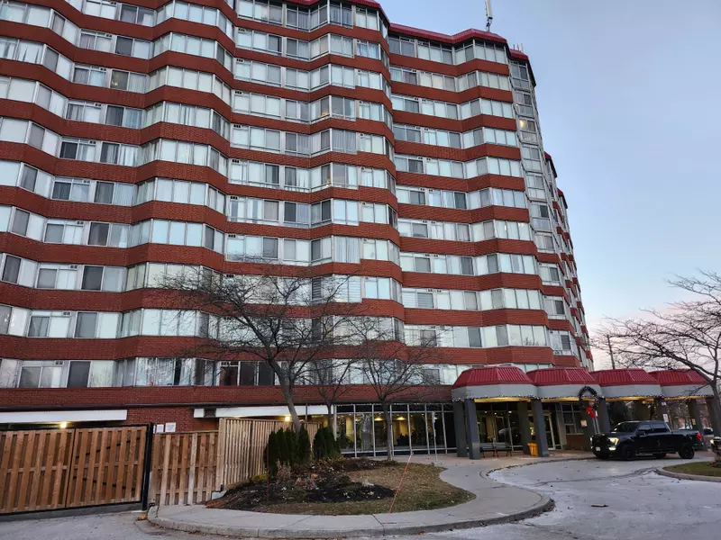 11753 Sheppard AVE E #920, Toronto E11, ON M1B 5M3