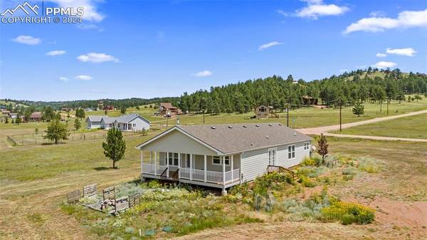 567 High Pasture RD, Florissant, CO 80816