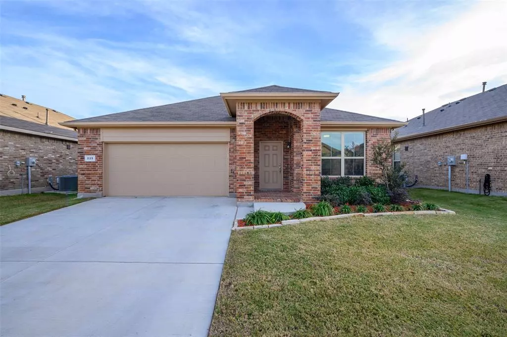 Denton, TX 76210,225 Red Fox Lane