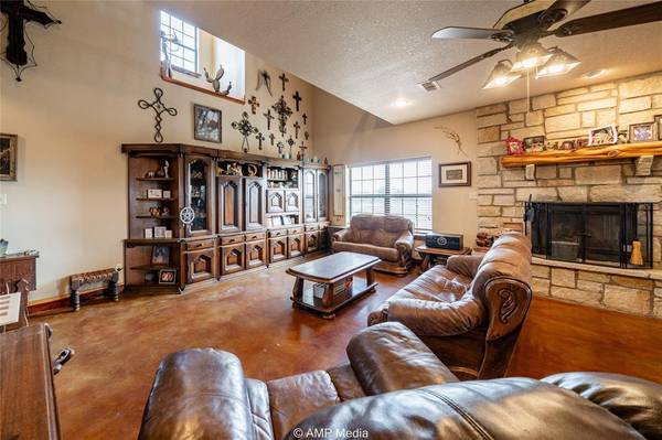 Abilene, TX 79602,166 Bluebird Lane