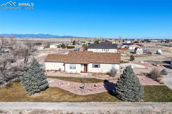 Pueblo, CO 81007,356 N Earl PL