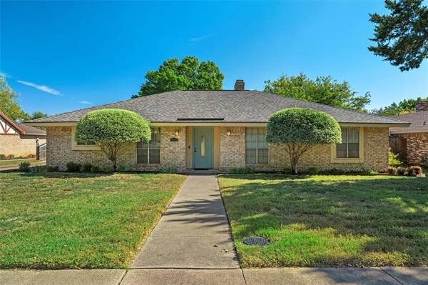 1117 Madlynne Drive, Cedar Hill, TX 75104