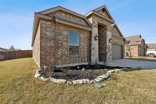 Joshua, TX 76058,716 Waterford Way