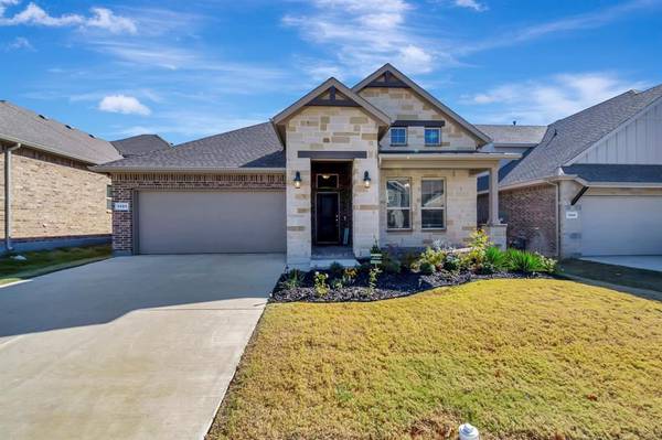 1301 Trailblazer Way, Northlake, TX 76247