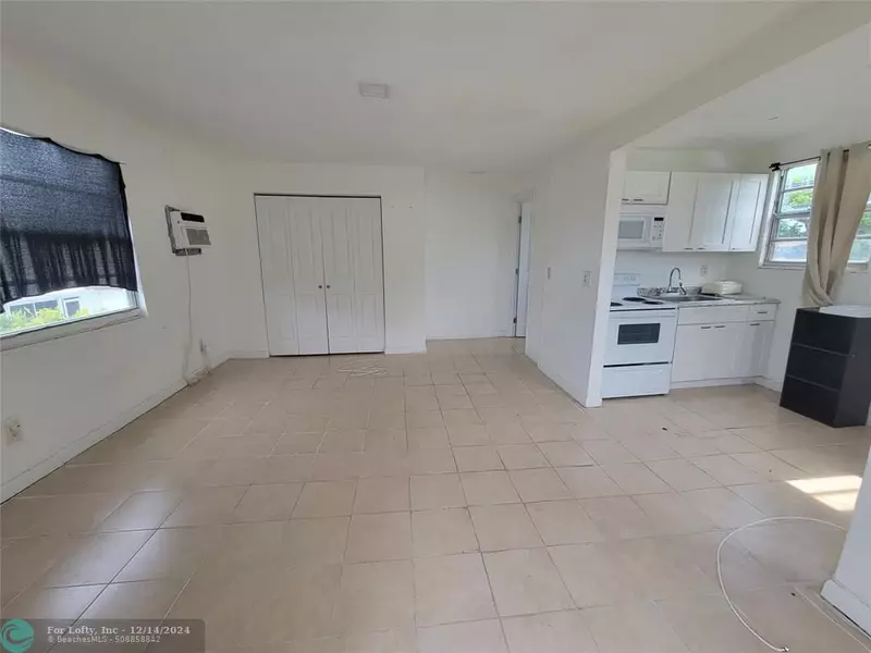 1853 NW 5th St  #2, Miami, FL 33125