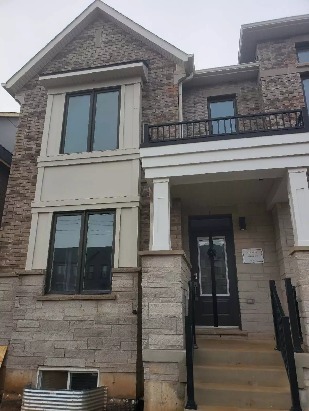 Oakville, ON L6M 5S8,3250 Sixth Line