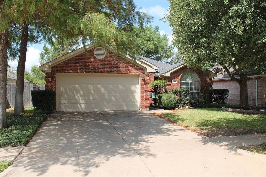 7008 Lomo Alto Drive, Fort Worth, TX 76132