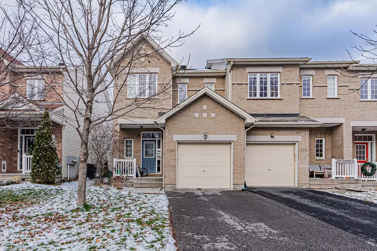 Kanata, ON K2M 0A4,298 Waymark CRES