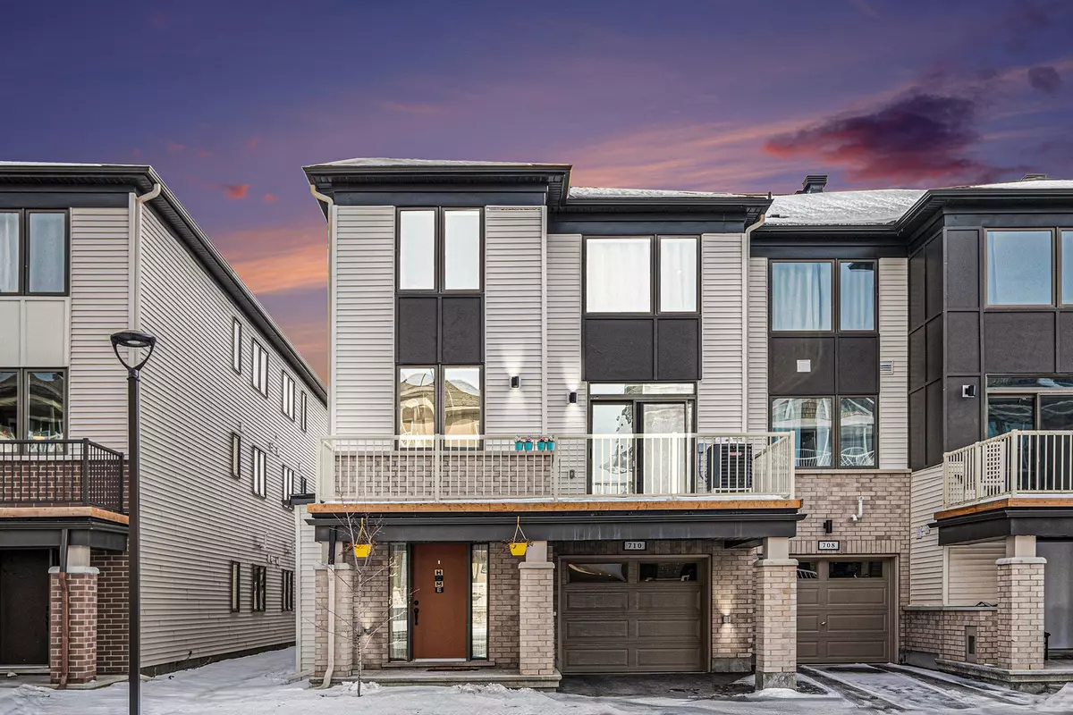 Barrhaven, ON K2J 7J2,710 CHROMITE PVT N/A