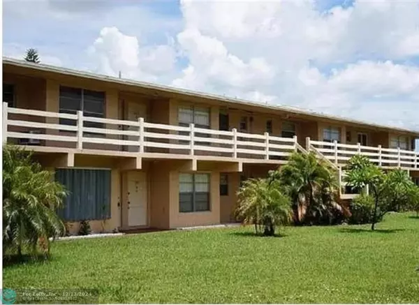 2980 NW 43rd Ter  #109, Lauderdale Lakes, FL 33313