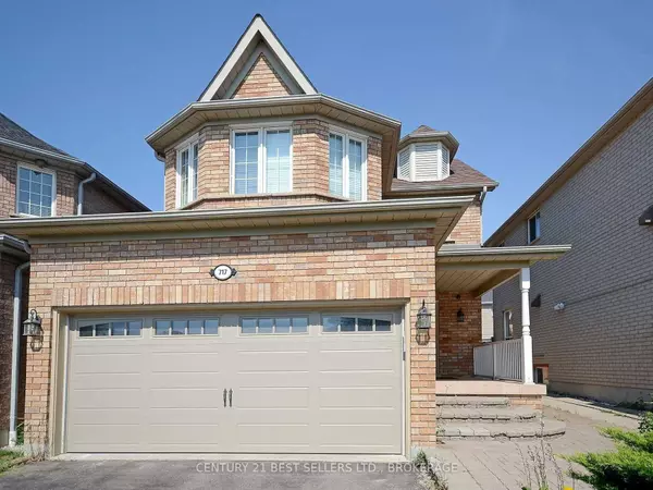 Mississauga, ON L5W 1L4,717 Salinger CT