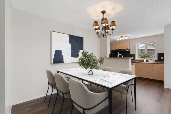 Calgary, AB T2A7Y6,1620 70 ST Southeast #4214