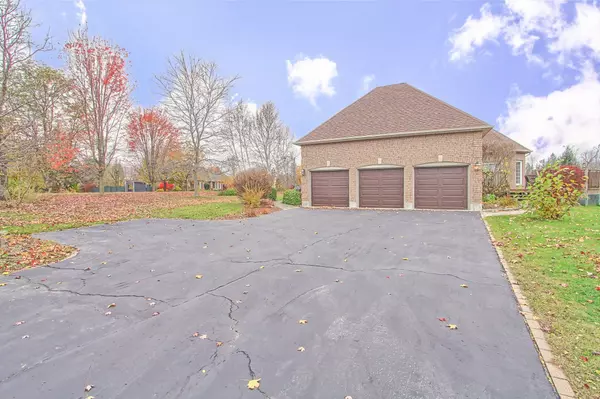 Milton, ON L0P 1B0,11045 Inglis DR