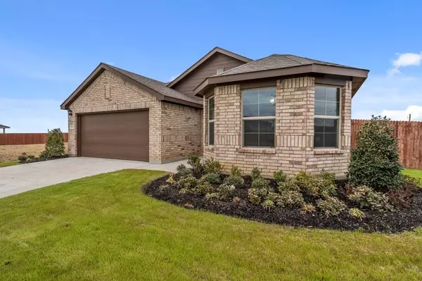 Cleburne, TX 76033,723 DURANGO Lane