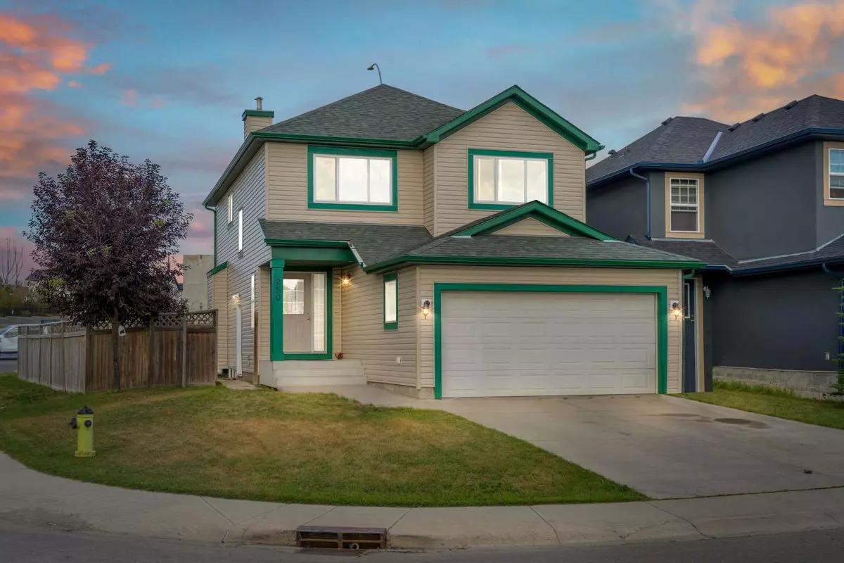 Calgary, AB T3J5B7,250 Saddlecrest Close NE