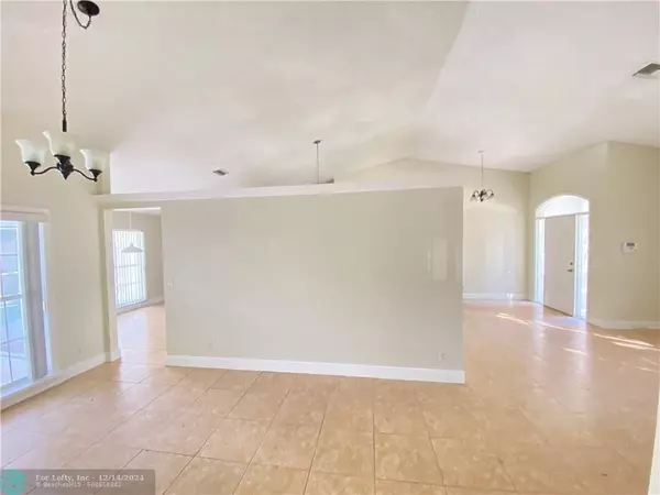 Coral Springs, FL 33065,3920 Wild Lime Ln