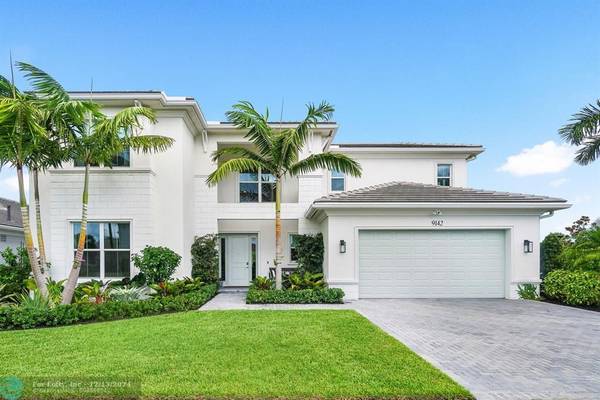 9142 Crestview Cir, West Palm Beach, FL 33412