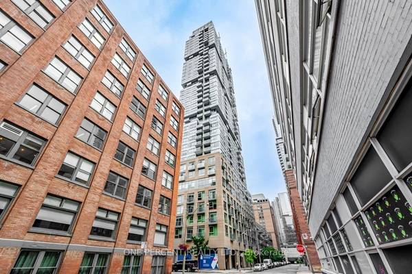 30 Nelson ST #426, Toronto C01, ON M5V 0H5