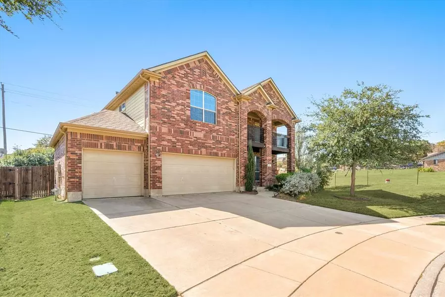 9700 Gessner Drive, Fort Worth, TX 76244