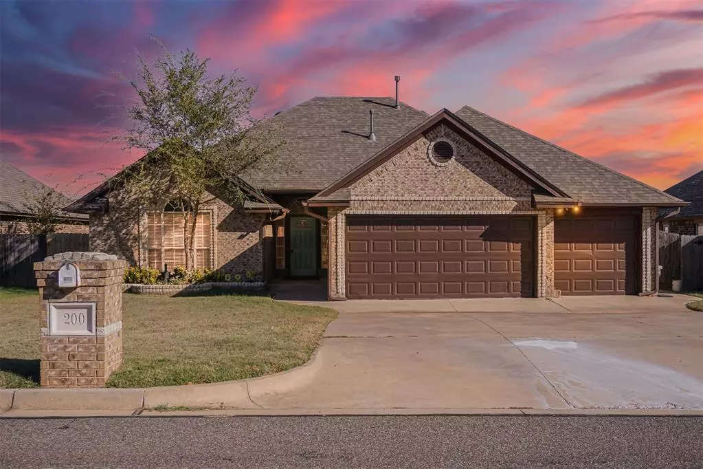 Midwest City, OK 73130,200 Stoneridge Lane