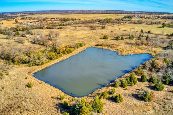 Old Hwy 62, Okemah, OK 74859