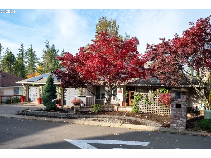 213 HIDALGO ST, Lake Oswego, OR 97035