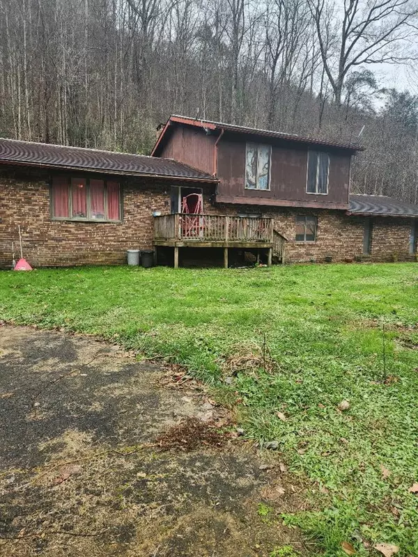 31279 Riverside Drive, Maxie, VA 24628