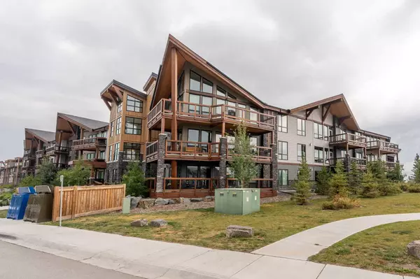 Canmore, AB T1W 0K2,106 Stewart Creek Rise #304