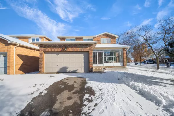 37 Sheringham ST, Brampton, ON L6Z 3P8