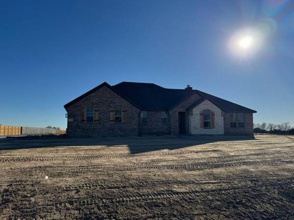 2 Louis Road, Tom Bean, TX 75489