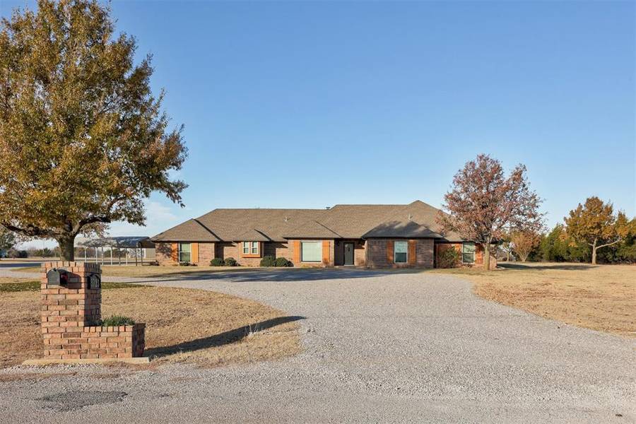 5723 NE Ridgeroad Drive, Piedmont, OK 73078