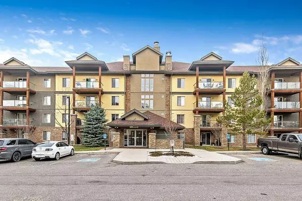 92 Crystal Shores RD #3401, Okotoks, AB T1S 2N1