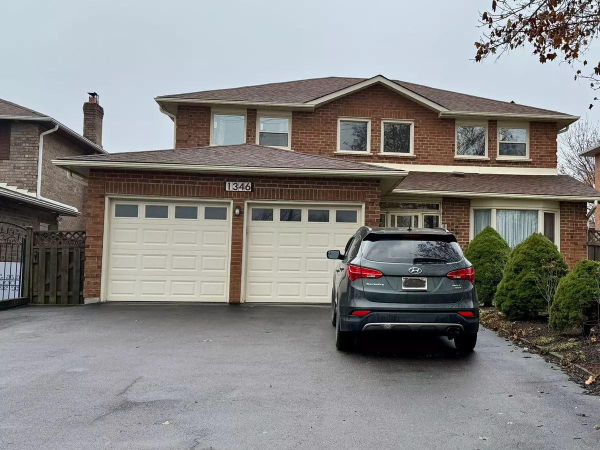 Mississauga, ON L5G 4K9,1346 Cawthra RD #BSMNT