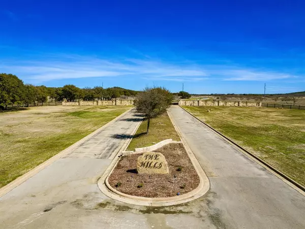 Graford, TX 76449,1428 Pk Hills Boulevard