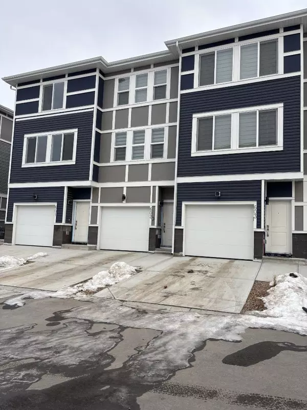 33 Merganser DR W #601, Chestermere, AB T1X2S3