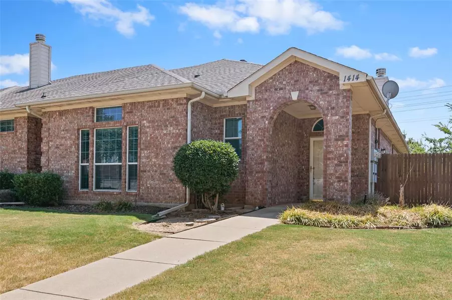 1414 Poinsettia Boulevard, Denton, TX 76208