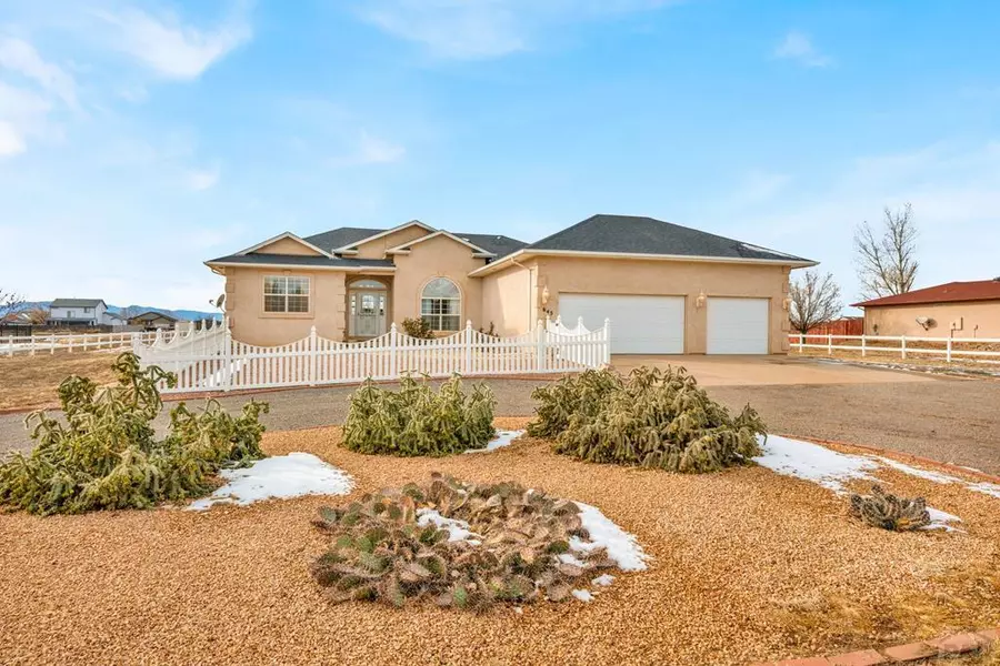 645 S Camino Del Contento, Pueblo West, CO 81007