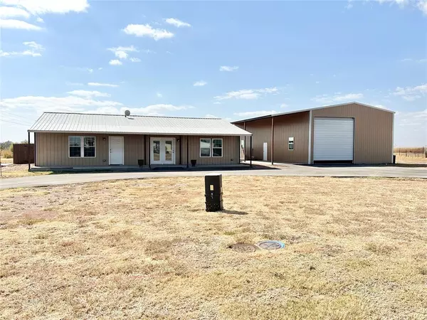 20439 E County Road 1586, Altus, OK 73521