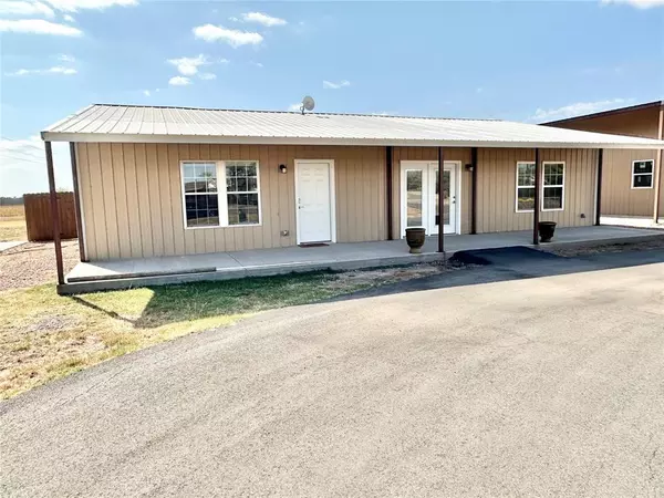 Altus, OK 73521,20439 E County Road 1586