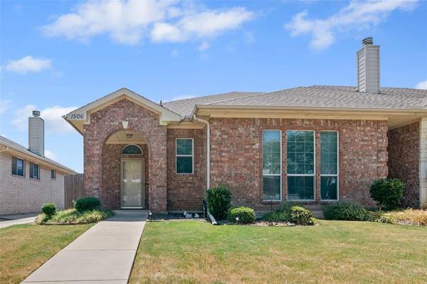 1506 Poinsettia Boulevard,  Denton,  TX 76208