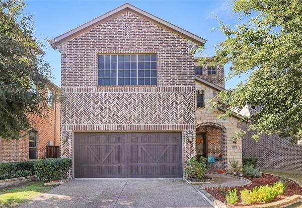 3813 S Brookridge Court, Bedford, TX 76021